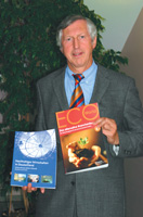 Prof. Dr. Gege bei der Pr�sentation der neuen B.A.U.M.-Brosch�re im ALTOP Verlag, Juli 2005